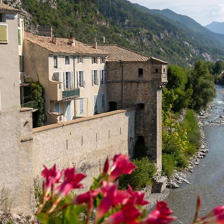 L'Orbitelle Apartman Entrevaux Kültér fotó